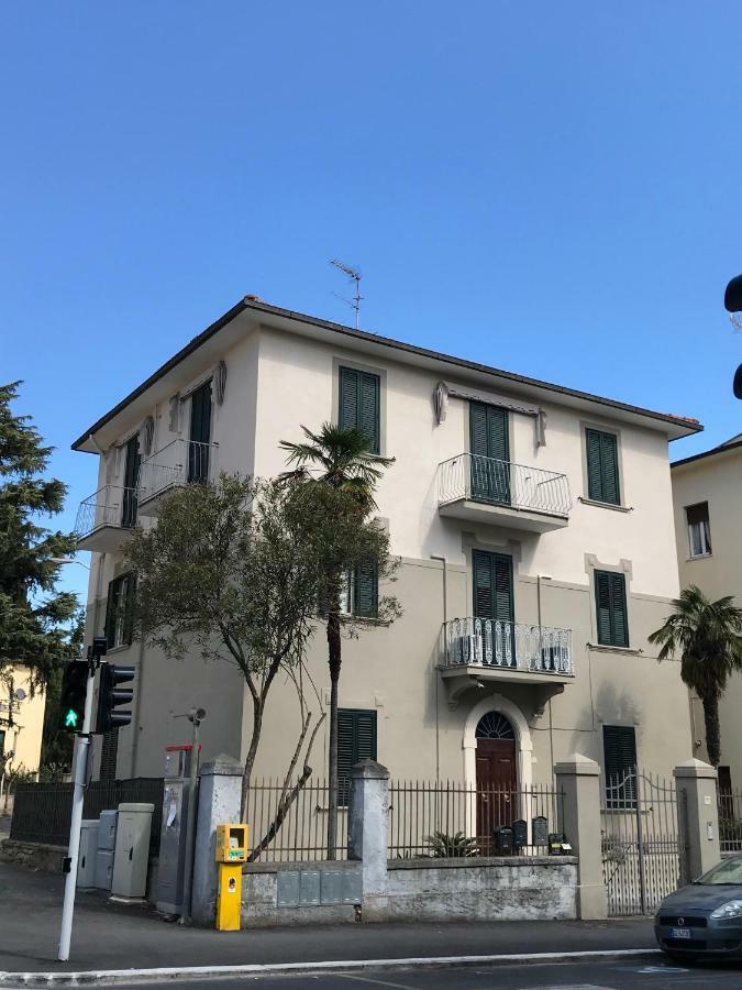 Urban 3 Apartment Arezzo Bagian luar foto